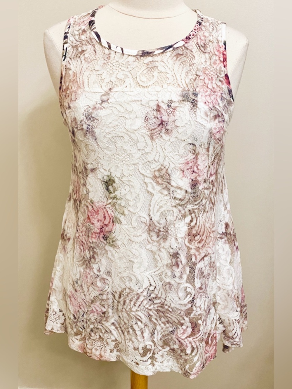 Kamana White Pink Green Lace S Fairycore Boho Chic Romantic Soft Girl Tank Top
